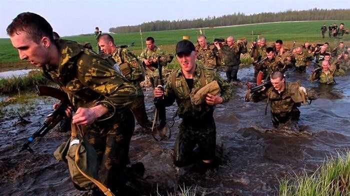 Правильная осанка и держание автомата