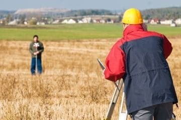 Можно ли оформить землю в собственность без проведения межевания?